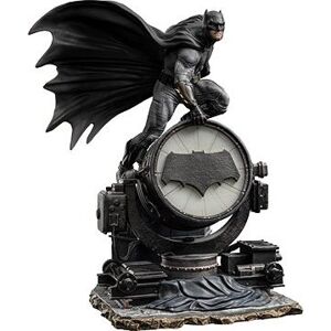 DC Comics – Batman on Batsignal Deluxe – Art Scale 1/10