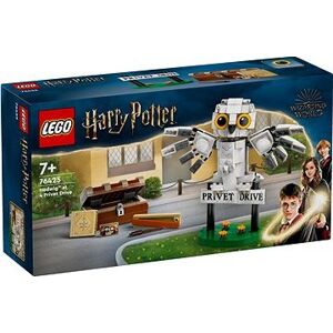 LEGO® Harry Potter™ 76425 Hedviga na Privátnej ceste 4